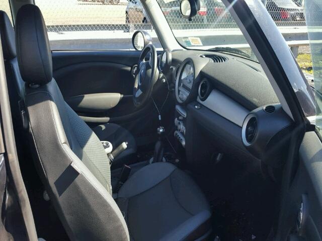 WMWML33518TJ46819 - 2008 MINI COOPER CLU BLACK photo 5