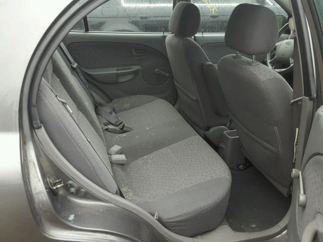 KNADC125X56362250 - 2005 KIA RIO GRAY photo 6