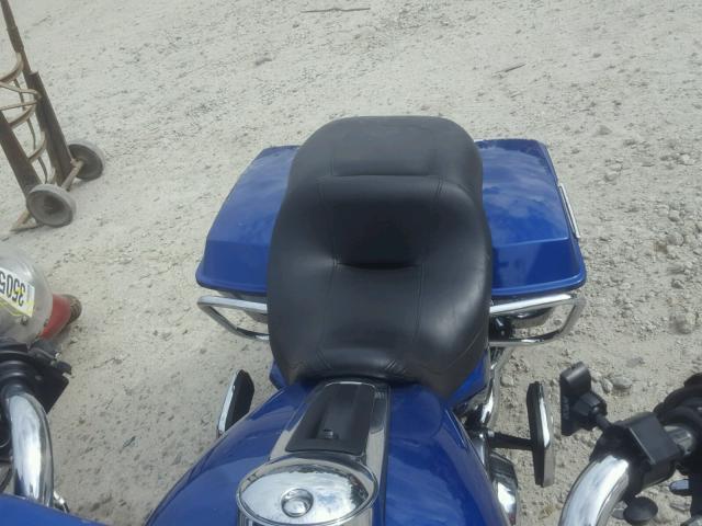 1HD1KEM14AB621437 - 2010 HARLEY-DAVIDSON FLHTK BLUE photo 6