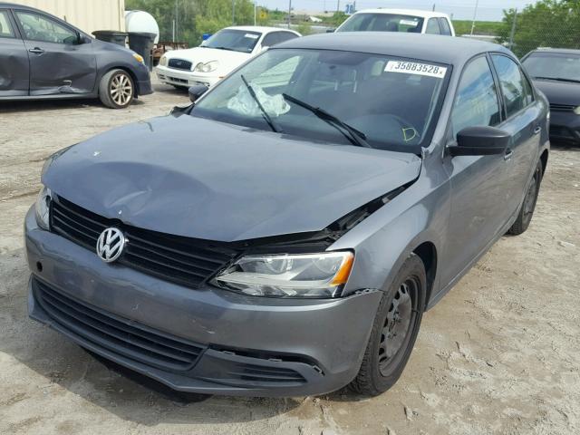 3VW2K7AJ0CM345448 - 2012 VOLKSWAGEN JETTA BASE Արծաթագույն լուսանկար 2