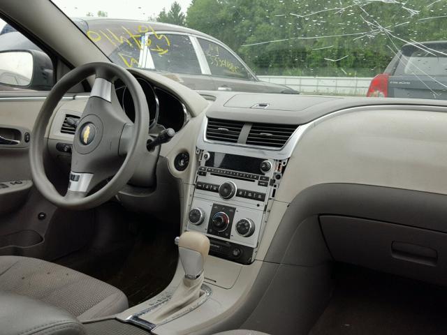 1G1ZA5E02AF168336 - 2010 CHEVROLET MALIBU LS BLUE photo 9