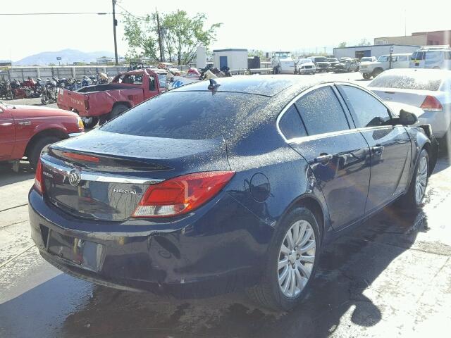 2G4GR5EK2C9151889 - 2012 BUICK REGAL BLUE photo 4