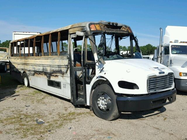 4UZABRCS88CY46608 - 2008 FREIGHTLINER CHASSIS B2 WHITE photo 1