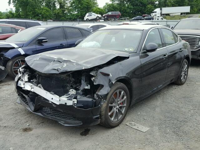 ZARFAEDN5H7547817 - 2017 ALFA ROMEO GIULIA Q4 黑色 照片 2