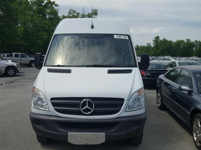 WD3PF1CC6D5739465 - 2013 MERCEDES-BENZ SPRINTER 3 WHITE photo 9