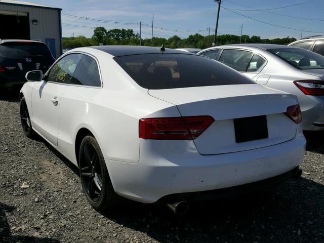 WAURFAFR3AA017725 - 2010 AUDI A5 PREMIUM WHITE photo 3