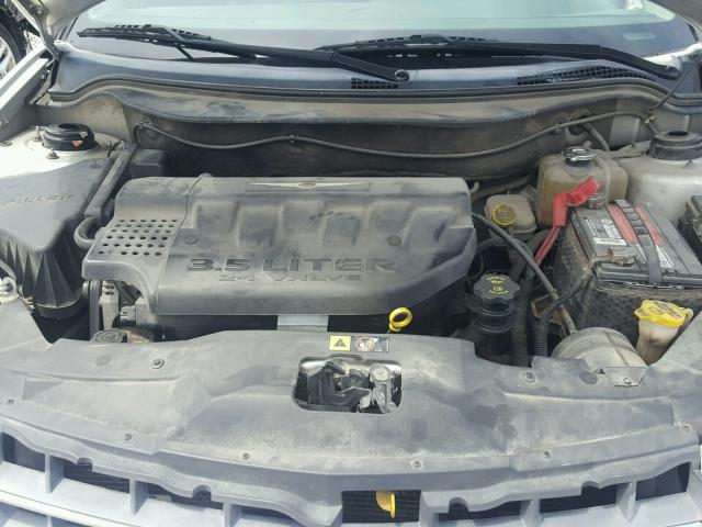 2C4GM68405R660078 - 2005 CHRYSLER PACIFICA T SILVER photo 7