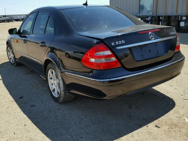 WDBUF22X28B198665 - 2008 MERCEDES-BENZ E 320 CDI BLACK photo 3