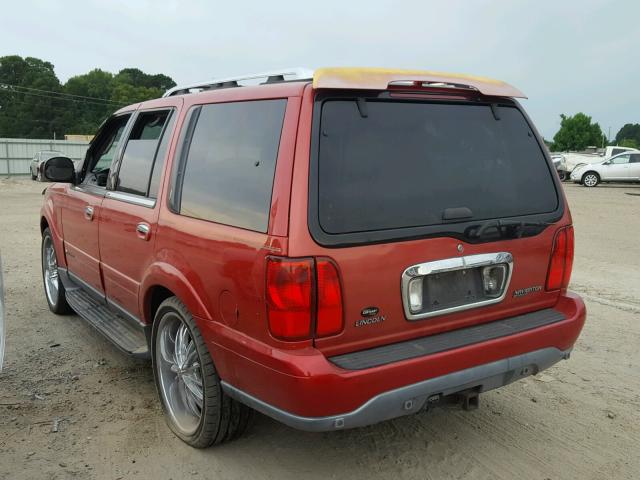 5LMFU28A0YLJ38308 - 2000 LINCOLN NAVIGATOR RED photo 3