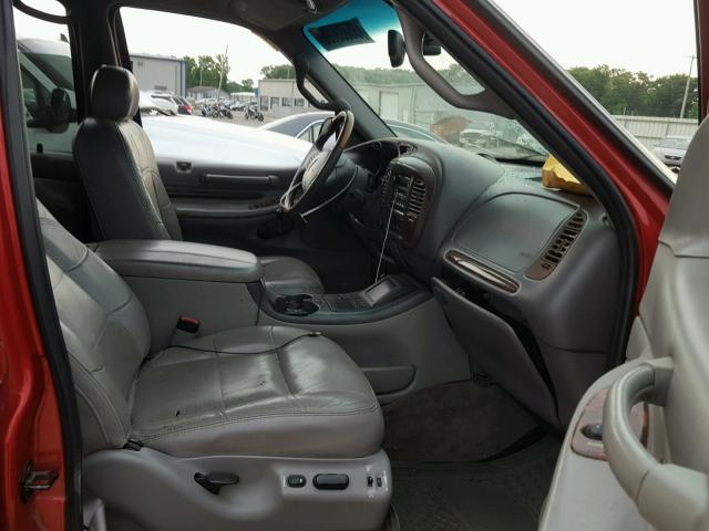5LMFU28A0YLJ38308 - 2000 LINCOLN NAVIGATOR RED photo 5