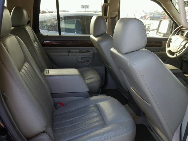 5LMEU78H53ZJ42138 - 2003 LINCOLN AVIATOR 黑色 照片 6