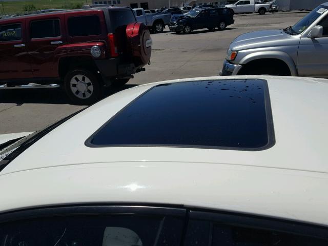 2G2WS522841262038 - 2004 PONTIAC GRAND PRIX WHITE photo 10