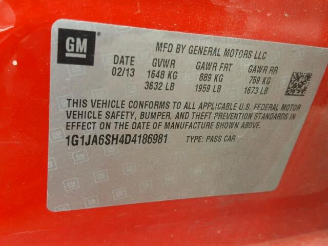1G1JA6SH4D4186981 - 2013 CHEVROLET SONIC LS RED photo 10