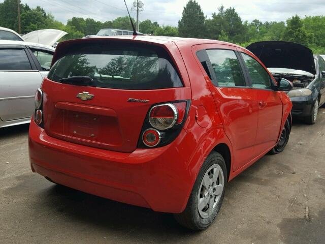 1G1JA6SH4D4186981 - 2013 CHEVROLET SONIC LS RED photo 4