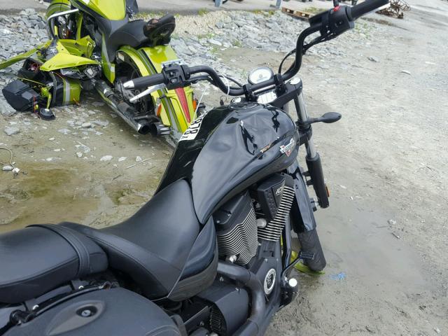 5VPGA36N0D3014759 - 2013 VICTORY MOTORCYCLES VEGAS 8-BA BLACK photo 5