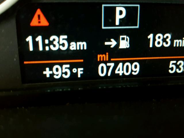 WBXHT3C35J5F91292 - 2018 BMW X1 XDRIVE2 WHITE photo 8