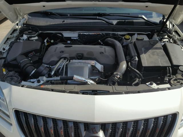 2G4GT5GX3E9243543 - 2014 BUICK REGAL GS WHITE photo 7