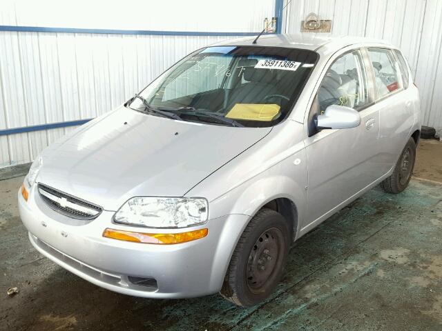 KL1TD66627B792190 - 2007 CHEVROLET AVEO BASE SILVER photo 2