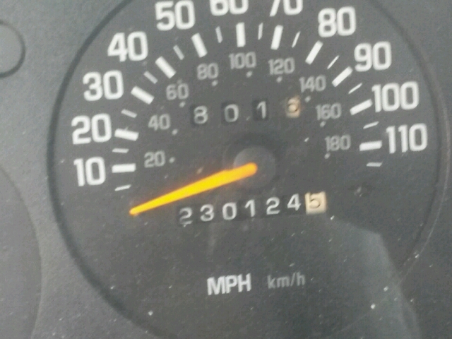 2G1WW12M2X9139960 - 1999 CHEVROLET MONTE CARL 黑色 照片 8