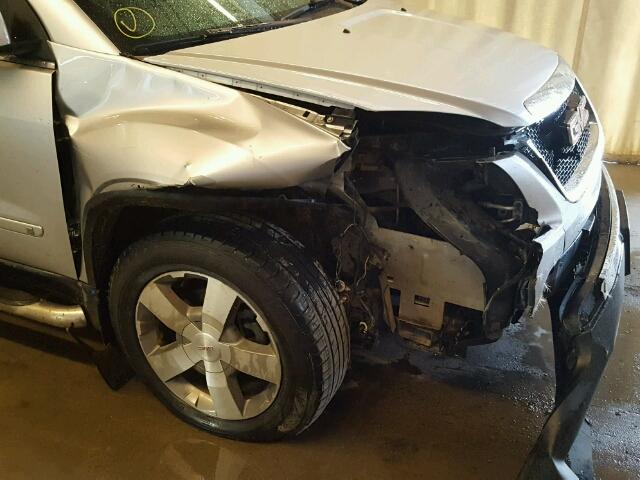 1GKLVMED6AJ180764 - 2010 GMC ACADIA SLT 银色 照片 9