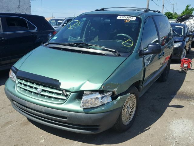 2P4GP45G4XR309120 - 1999 PLYMOUTH VOYAGER SE GREEN photo 2