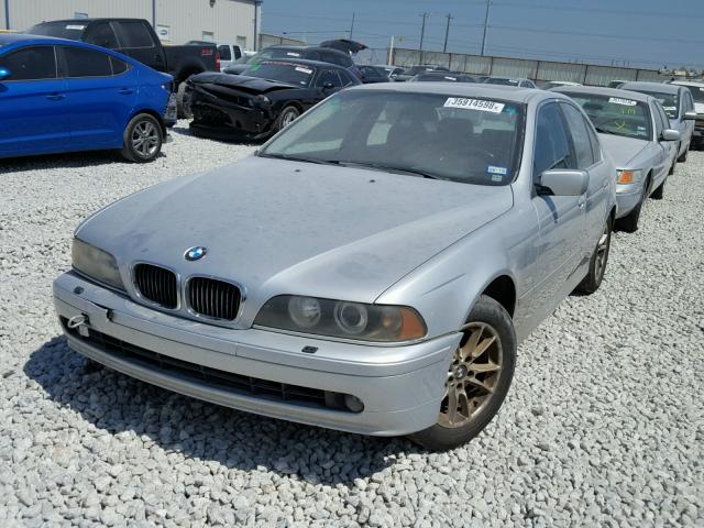 WBADT43413GY99507 - 2003 BMW 525 I AUTO GRAY photo 2