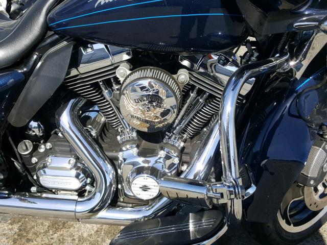 1HD1KHM37CB656852 - 2012 HARLEY-DAVIDSON FLTRX ROAD BLUE photo 7