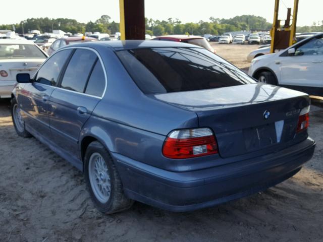 WBADT43471GF59794 - 2001 BMW 525 I AUTO BLUE photo 3