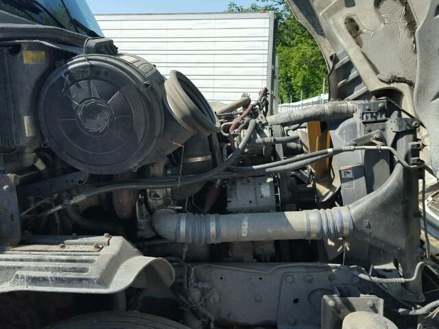 1FUJA6CK47LY66710 - 2007 FREIGHTLINER CONVENTION WHITE photo 7