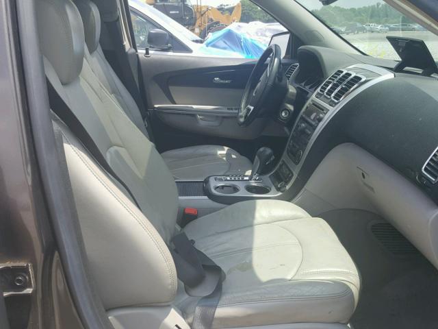 1GKER337X8J221265 - 2008 GMC ACADIA SLT თაფლისფერი ფოტო 5