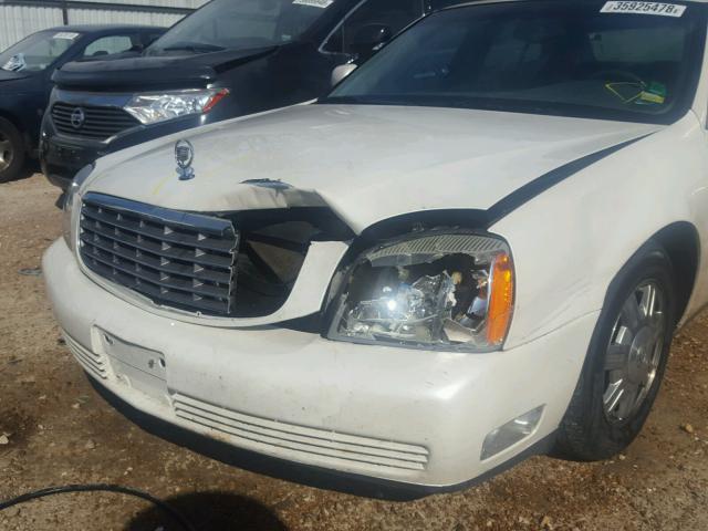 1G6KD54Y13U177537 - 2003 CADILLAC DEVILLE WHITE photo 9