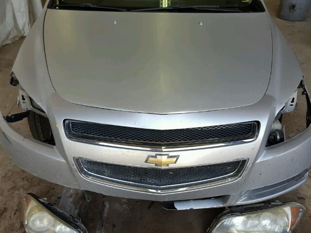 1G1ZH57B994111844 - 2009 CHEVROLET MALIBU 1LT SILVER photo 9