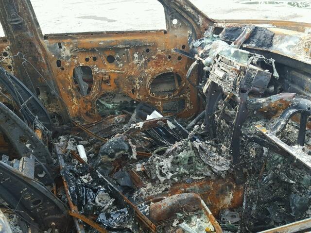 1J4HR582X5C551869 - 2005 JEEP GRAND CHER BURN photo 5