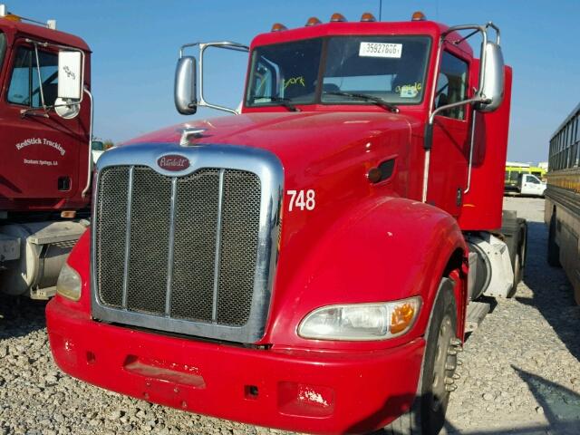 1XPHD49X5CD151748 - 2012 PETERBILT 386 RED photo 2