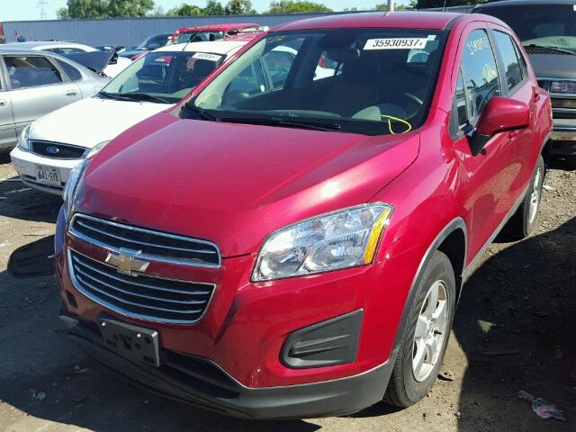 KL7CJPSB8FB177696 - 2015 CHEVROLET TRAX 1LS RED photo 2