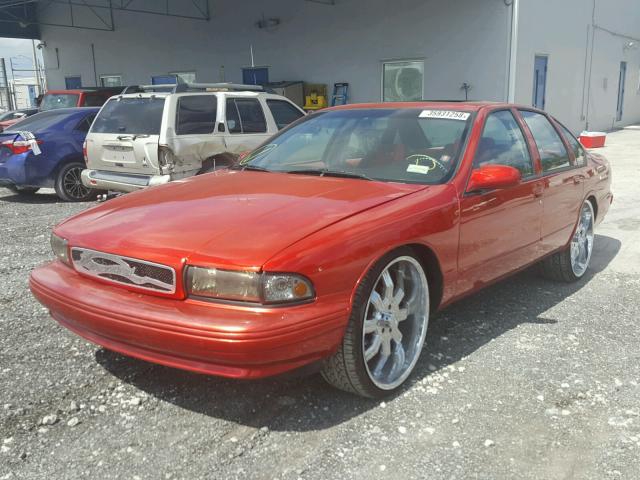 1G1BL52P9TR107063 - 1996 CHEVROLET CAPRICE / RED photo 2