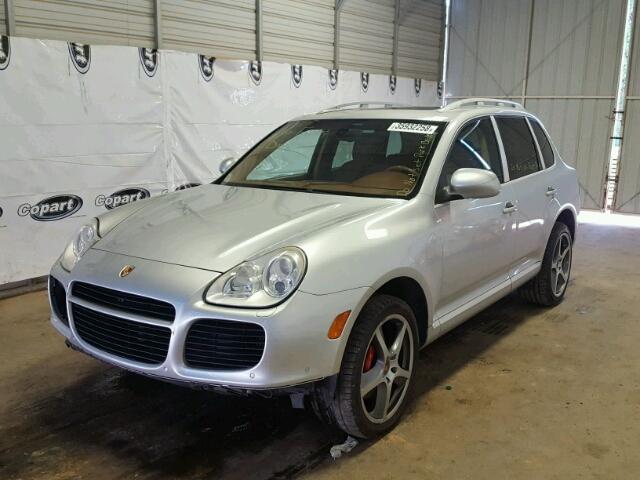 WP1AC29P05LA91282 - 2005 PORSCHE CAYENNE TU SILVER photo 2