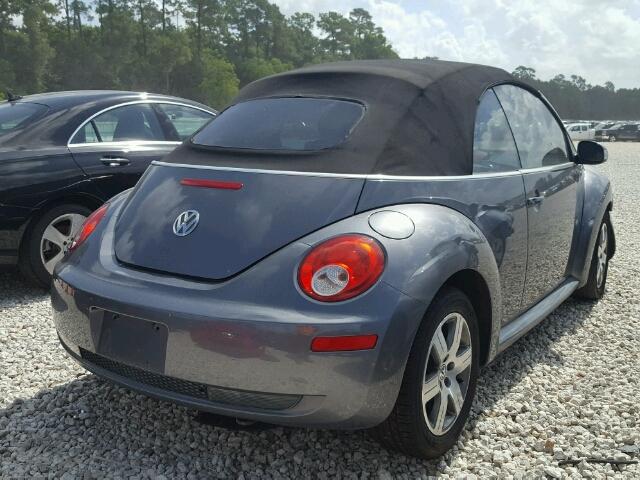 3VWRF31Y56M331137 - 2006 VOLKSWAGEN NEW BEETLE GRAY photo 4