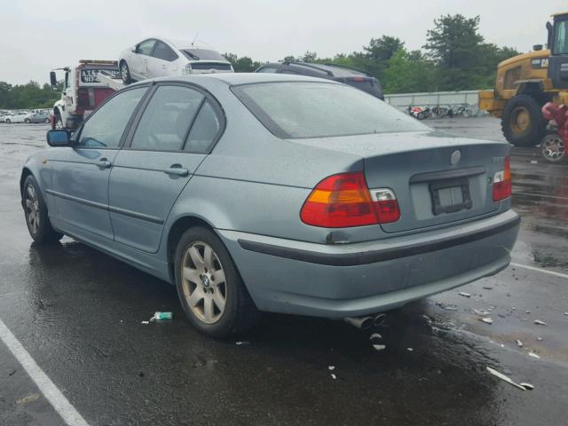 WBAAZ33415KW75343 - 2005 BMW 325 IS SUL GRAY photo 3
