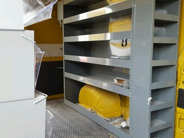 3C6TRVDG9JE108415 - 2018 RAM PROMASTER 黄色 照片 9