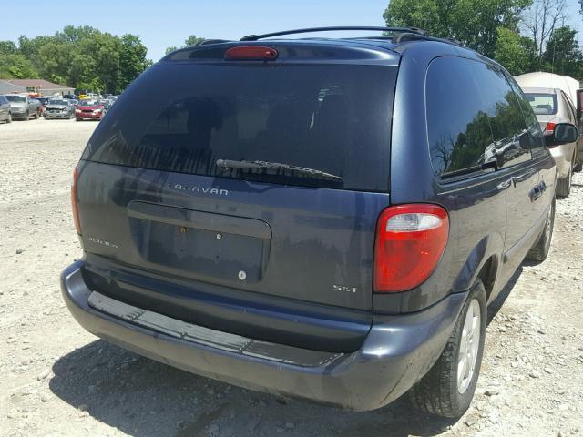 1D4GP45R67B161799 - 2007 DODGE CARAVAN SX BLUE photo 4