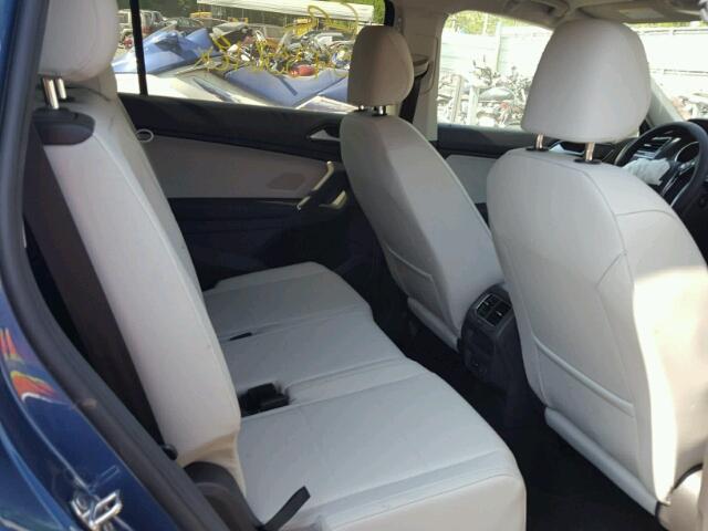 3VV3B7AX1JM059618 - 2018 VOLKSWAGEN TIGUAN SE Синій фото 6