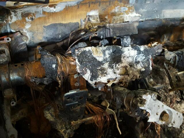 JTMZD33V076046598 - 2007 TOYOTA RAV4 BURN photo 8