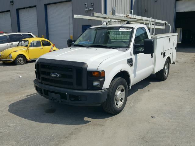 1FDWF30598EC94403 - 2008 FORD F350 SRW S WHITE photo 2