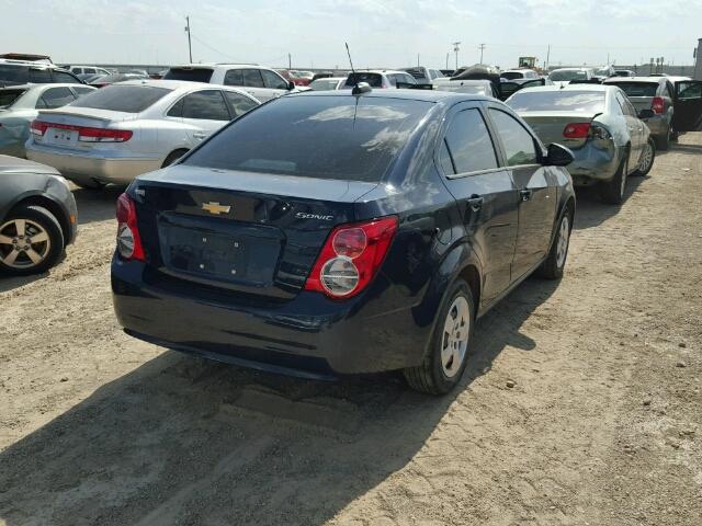 1G1JA5SH3F4147084 - 2015 CHEVROLET SONIC LS BLUE photo 4