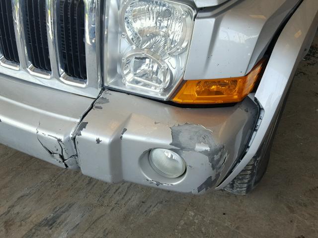1J8HH48P27C673250 - 2007 JEEP COMMANDER 银色 照片 9