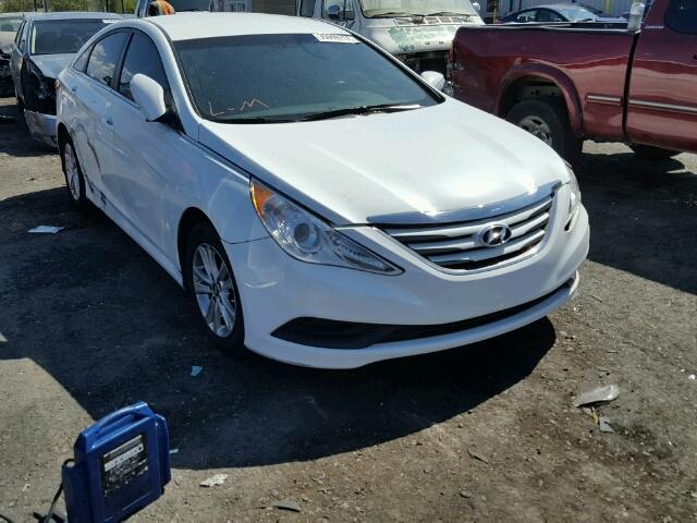 5NPEB4AC5EH912570 - 2014 HYUNDAI SONATA GLS WHITE photo 1