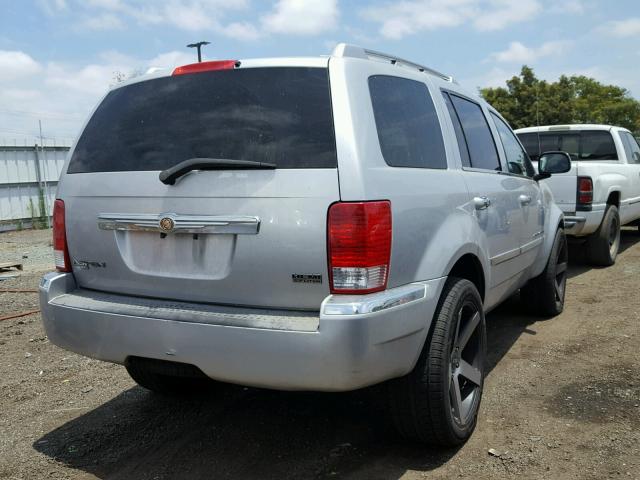 1A8HX58278F112474 - 2008 CHRYSLER ASPEN LIMI 银色 照片 4