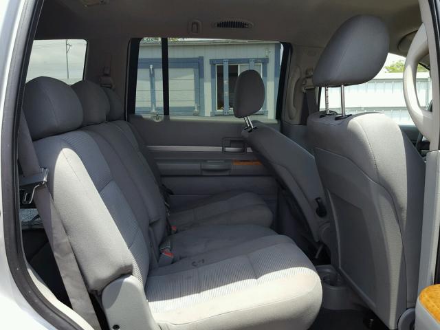 1A8HX58278F112474 - 2008 CHRYSLER ASPEN LIMI 银色 照片 6