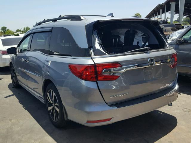 5FNRL6H92JB045478 - 2018 HONDA ODYSSEY EL SILVER photo 3